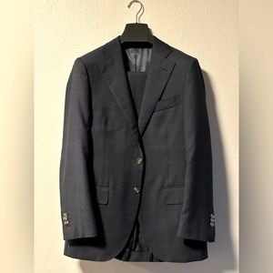 Suitsupply 38R Navy Windowpane Suit. 100% Wool.